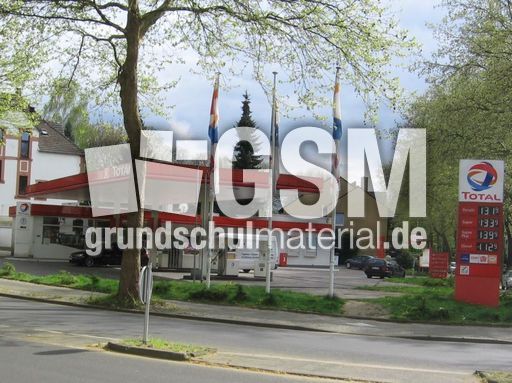 Tankstelle1.JPG